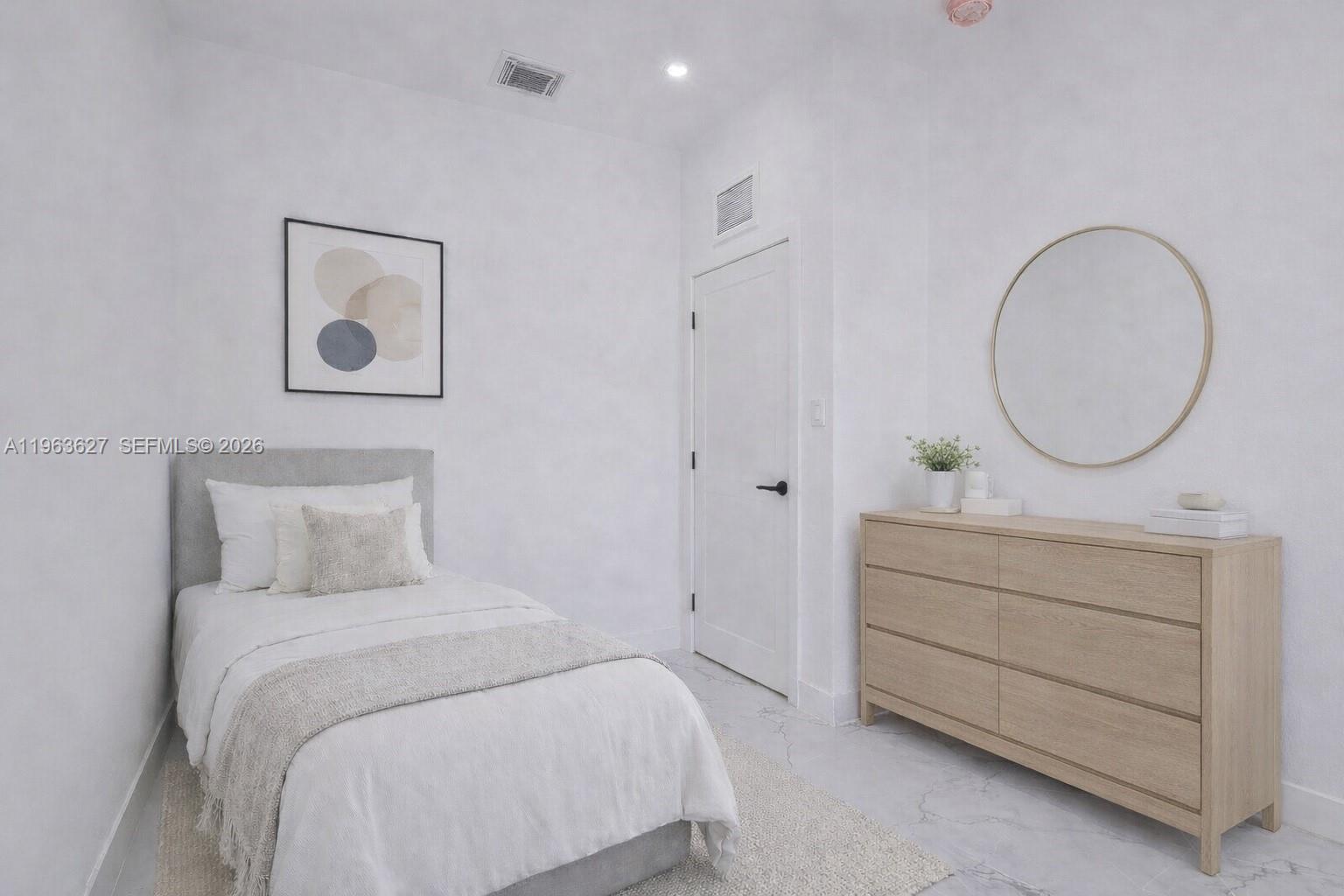 2360 Rutland St, Opa-Locka