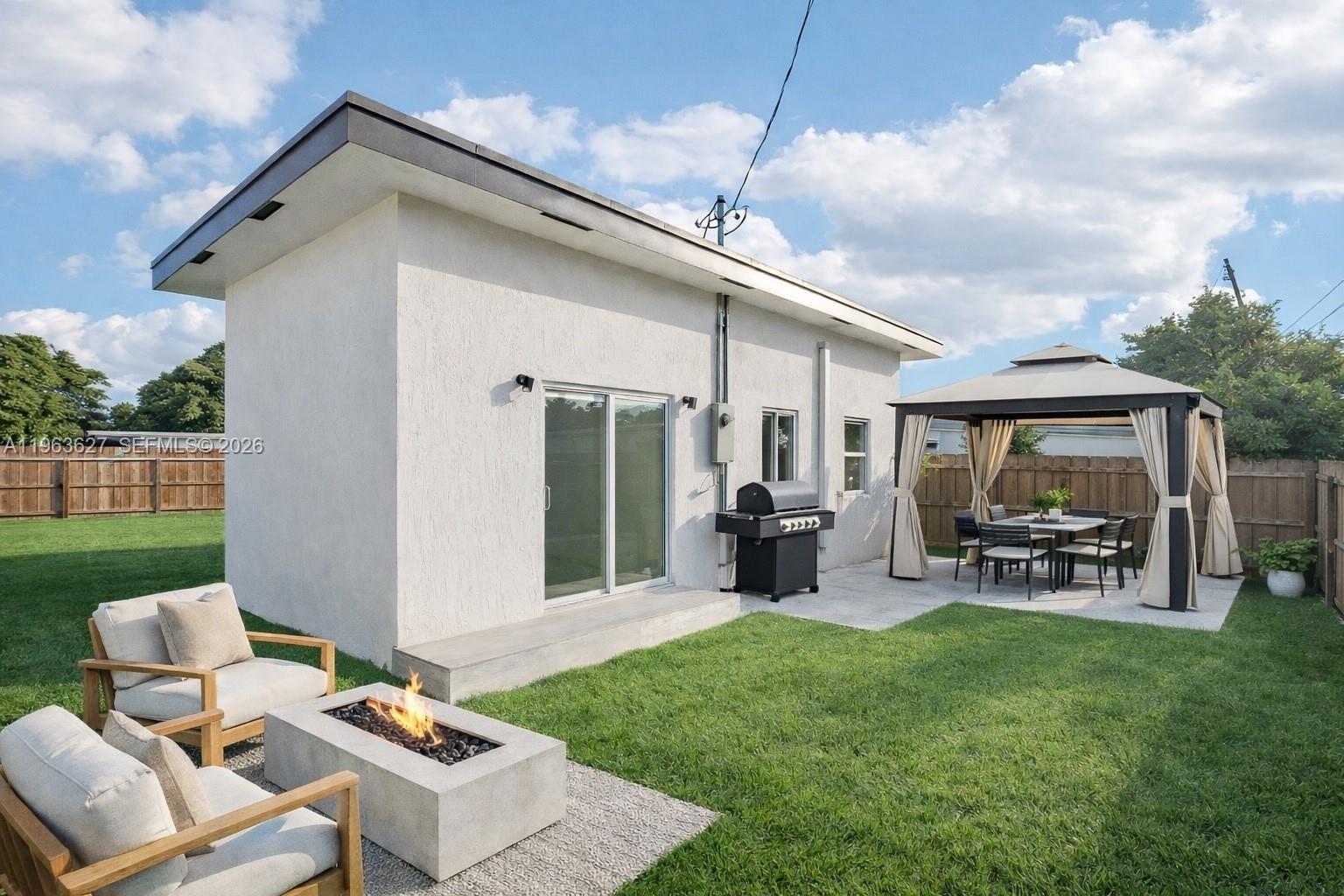 2360 Rutland St, Opa-Locka