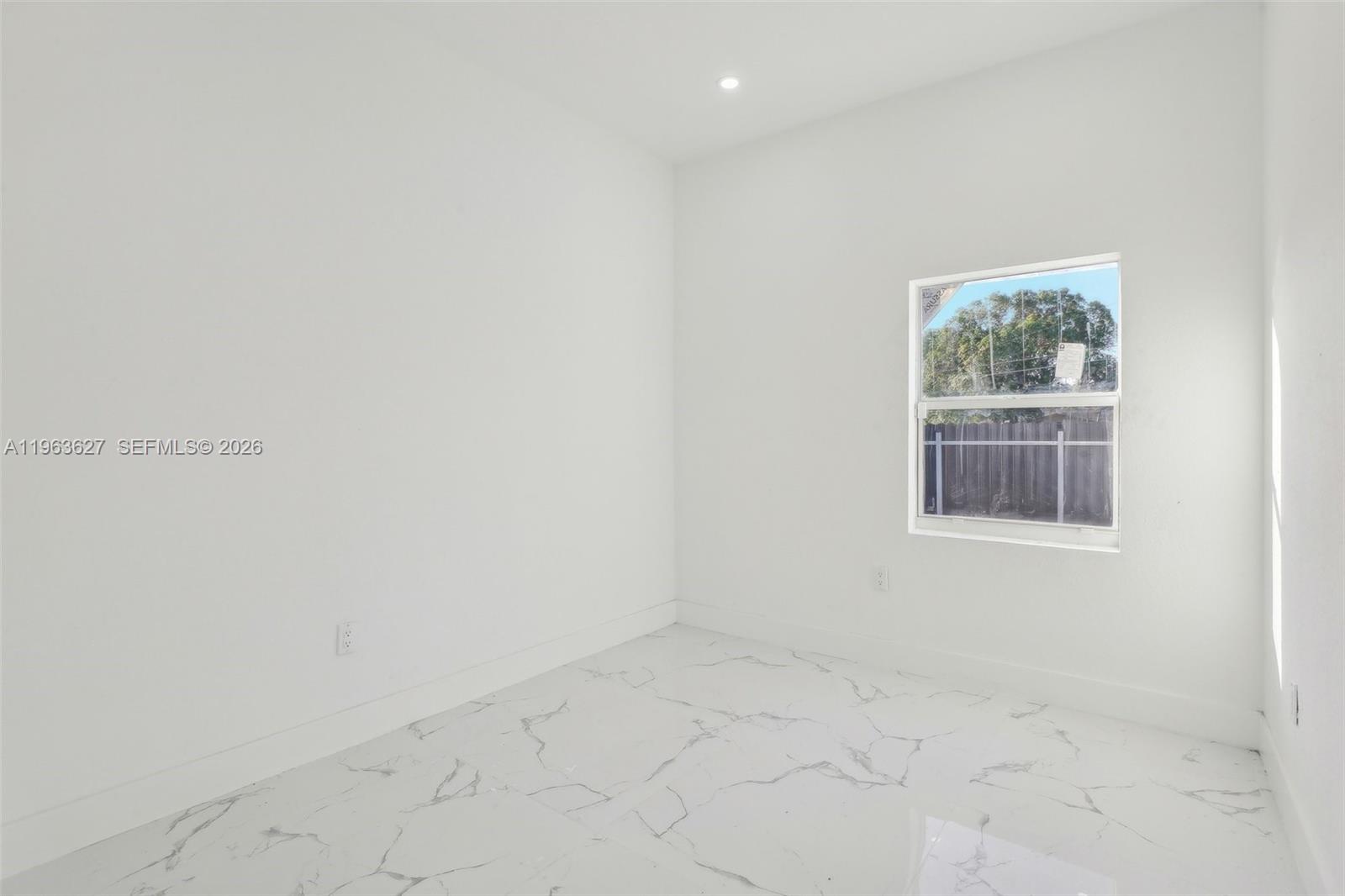 2360 Rutland St, Opa-Locka