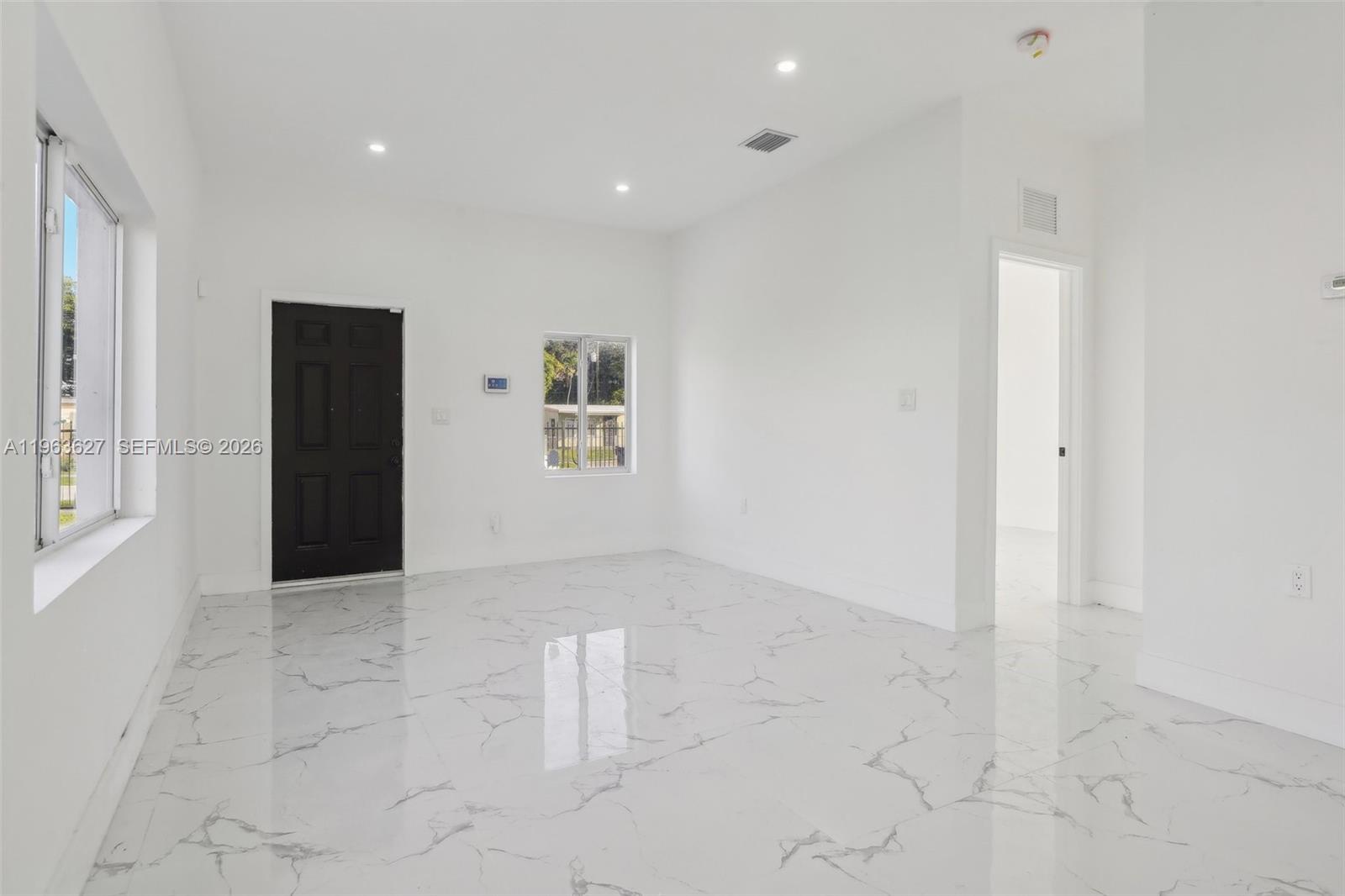 2360 Rutland St, Opa-Locka