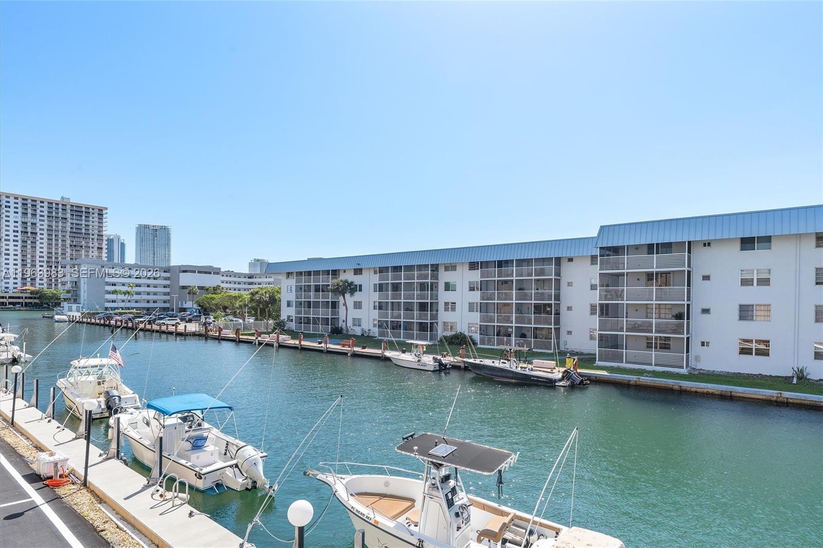 3860 NE 170th St # 205