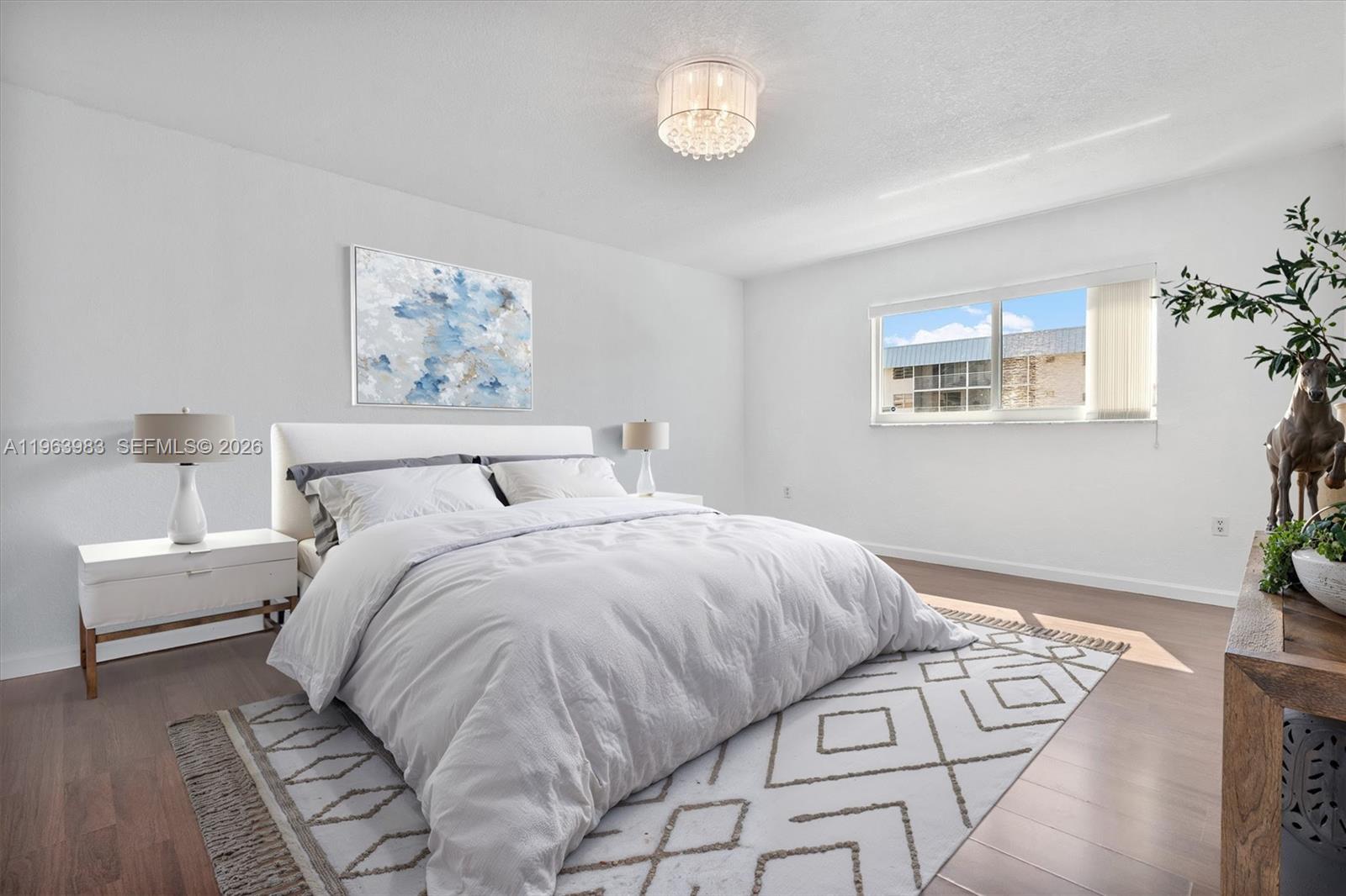 3860 NE 170th St # 205