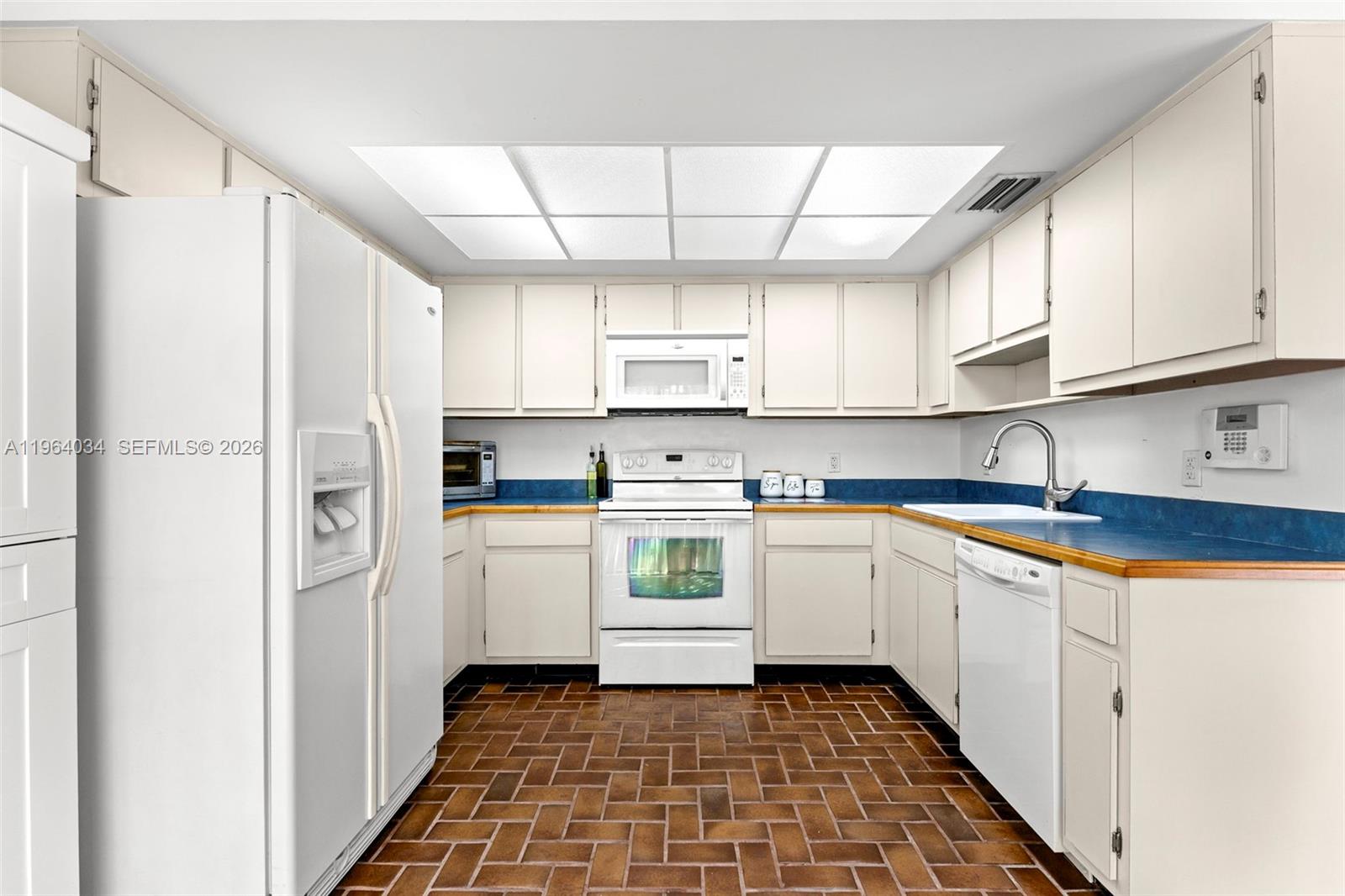 13234 SW 111th Ter # 2 Unit: 4-2