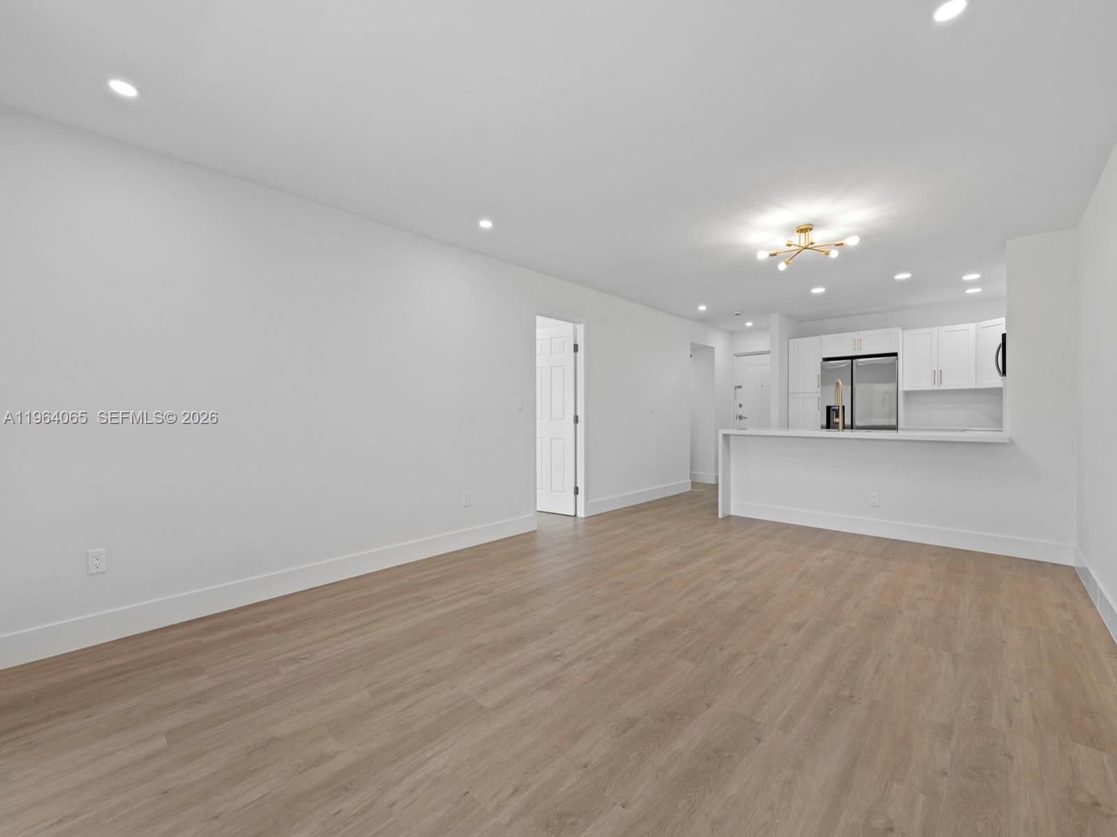 8101 Camino Real # 320 Unit: C-320
