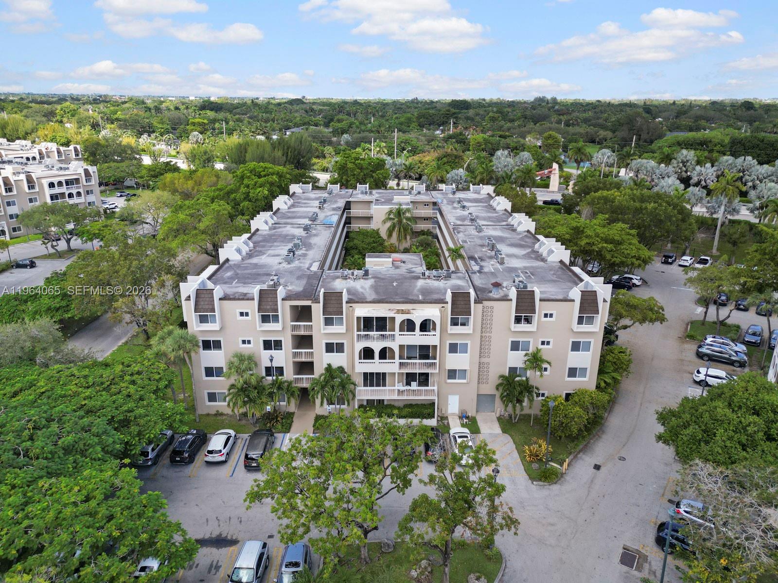 8101 Camino Real # 320 Unit: C-320