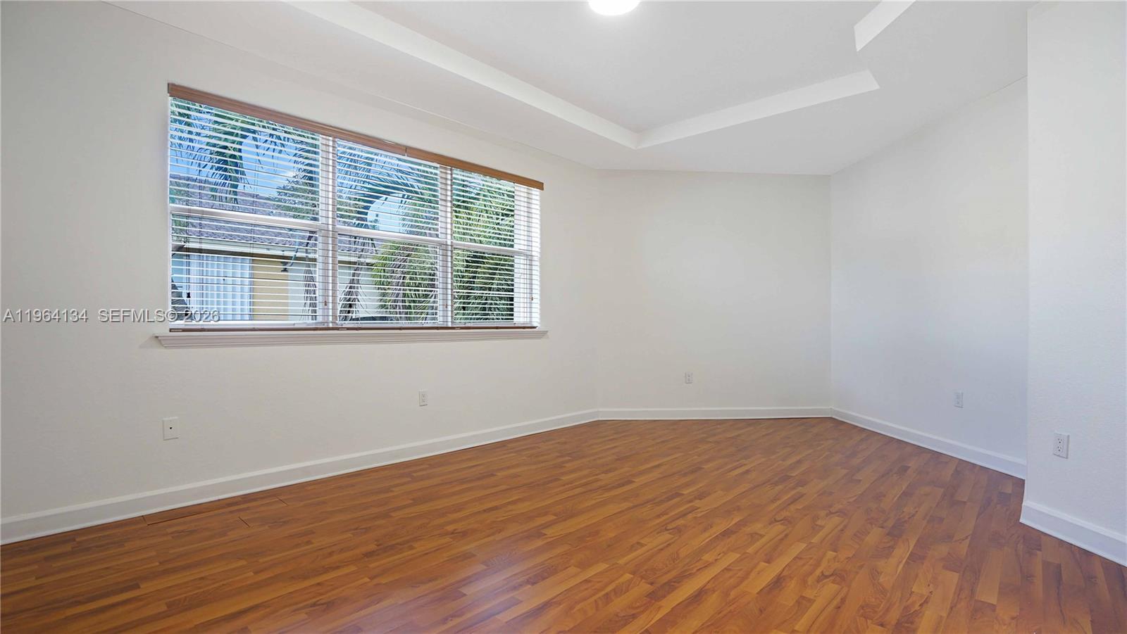 5486 NW 112th Path # 5486