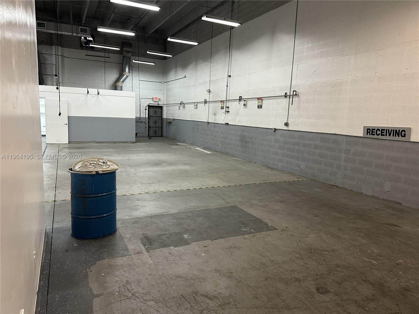 2330 NW 102nd Ave # 4 Unit: Bay 4