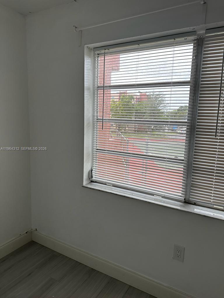 13701 Kendale Lakes Cir # 211 Unit: B-211