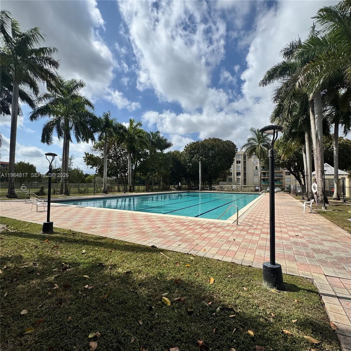 9320 Fontainebleau Blvd # 211