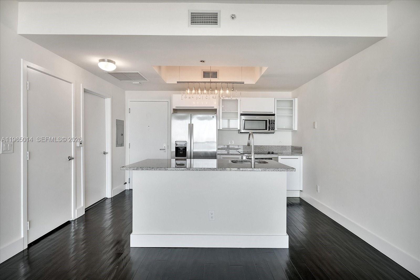 888 Biscayne Blvd # 3111