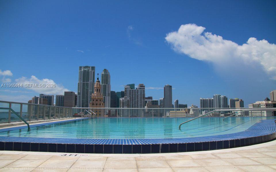 888 Biscayne Blvd # 3111
