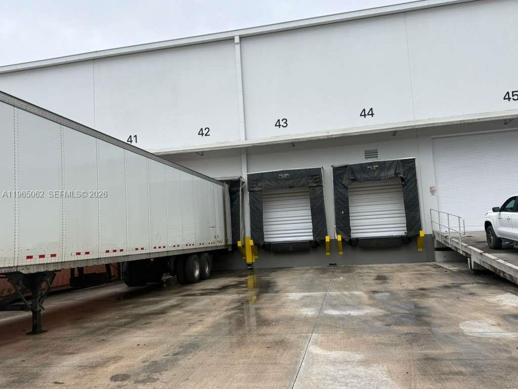 11401 NW 134th St # 106 Unit: 104-106