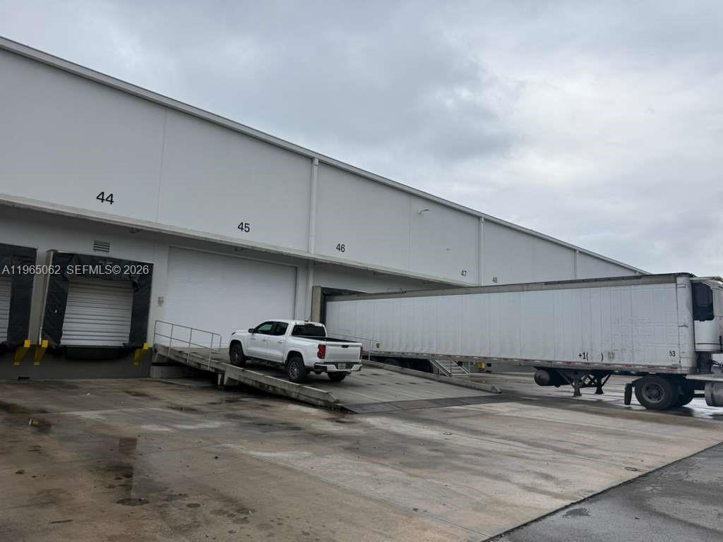 11401 NW 134th St # 106 Unit: 104-106