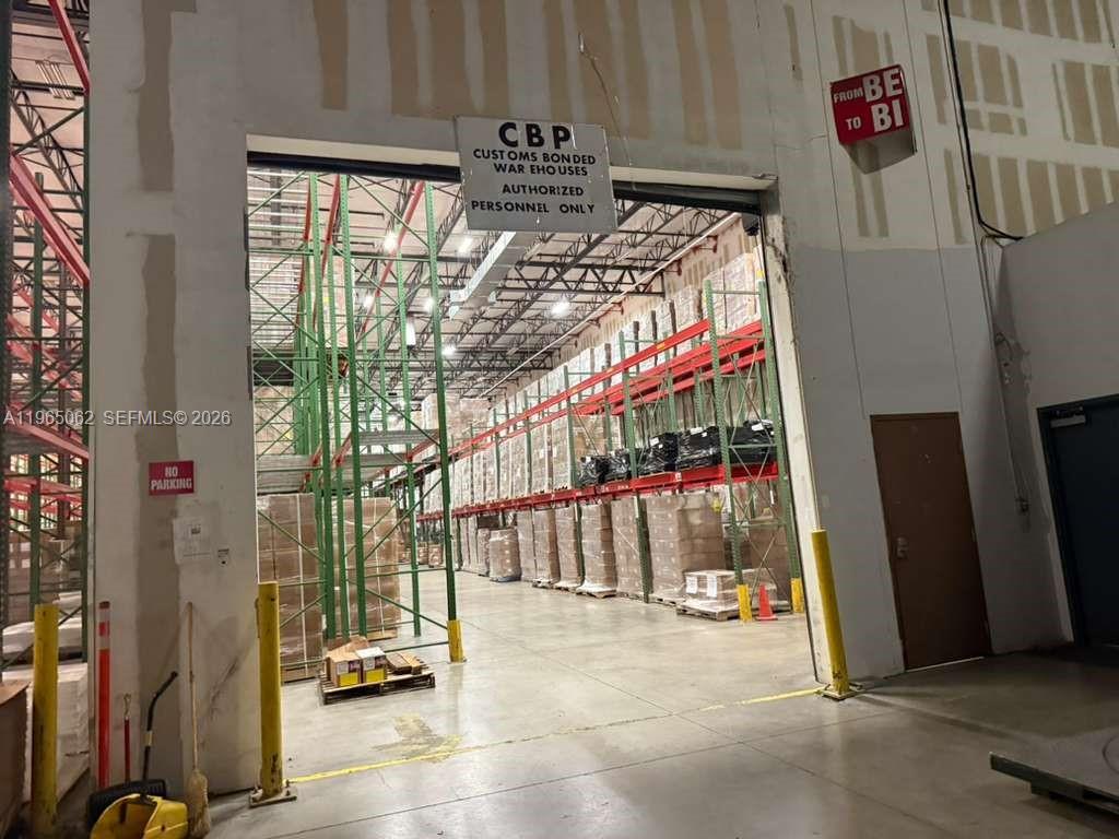 11401 NW 134th St # 106 Unit: 104-106