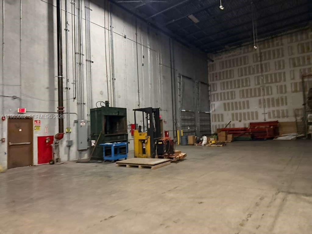 11401 NW 134th St # 106 Unit: 104-106