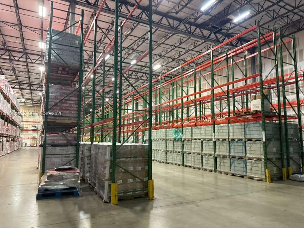 11401 NW 134th St # 106 Unit: 104-106