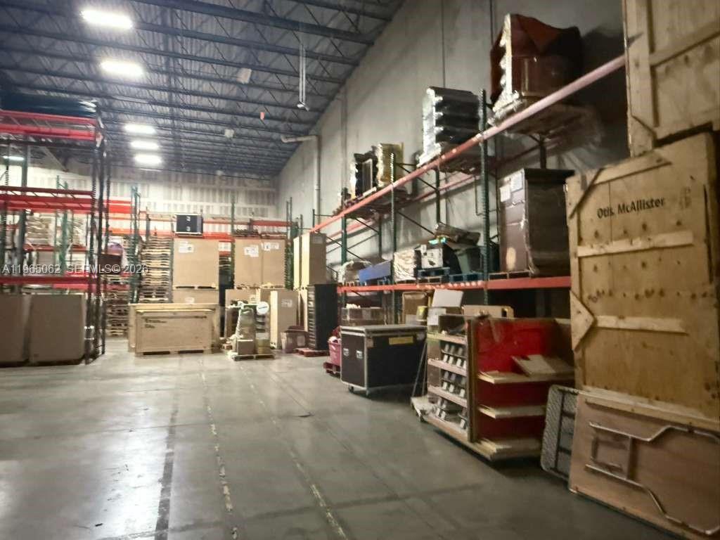 11401 NW 134th St # 106 Unit: 104-106