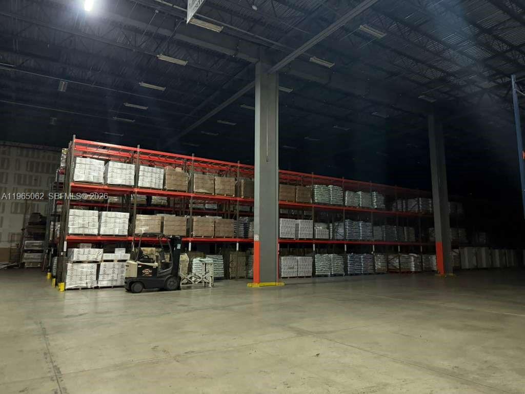 11401 NW 134th St # 106 Unit: 104-106