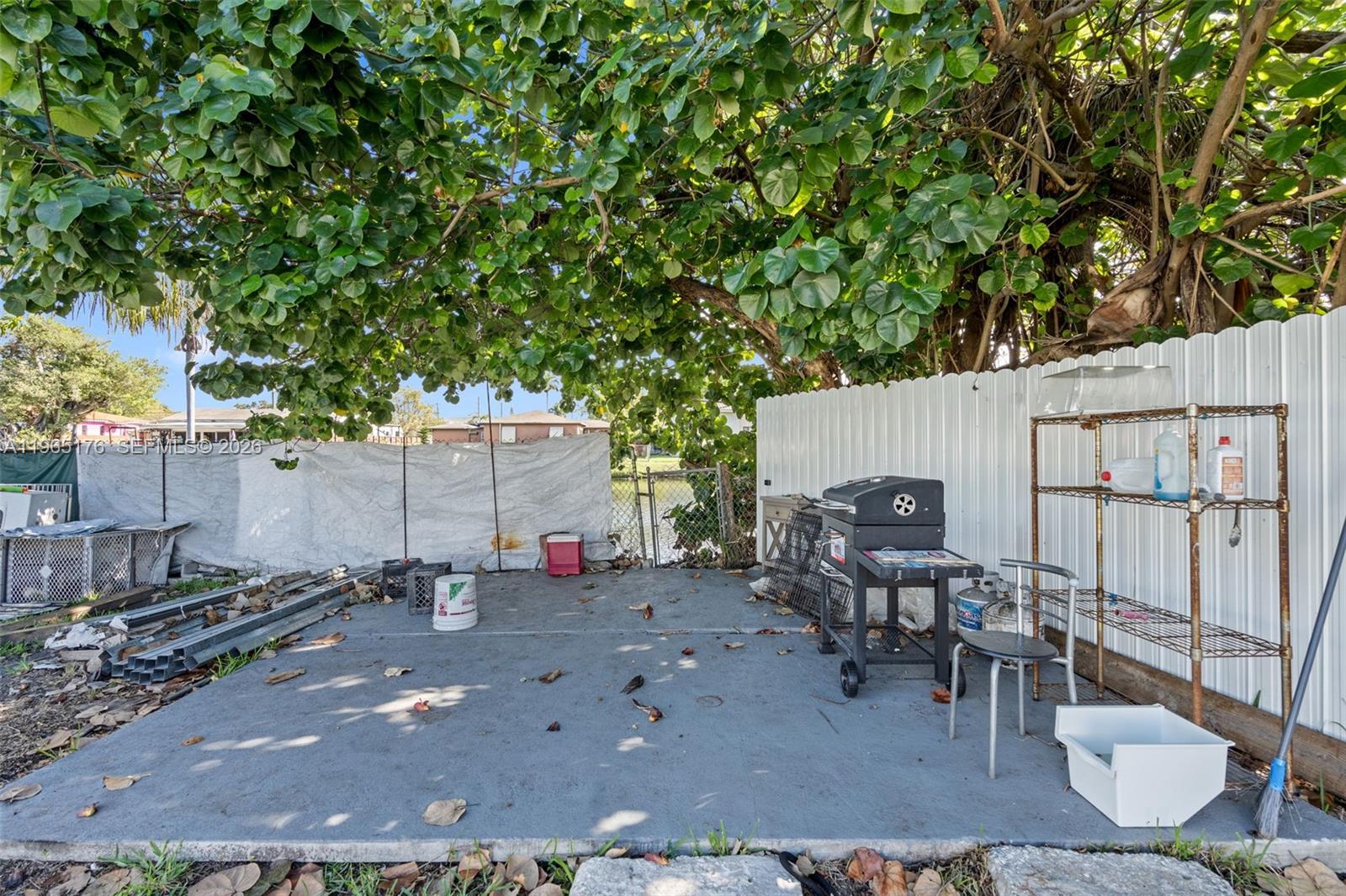 9251 Little River Blvd