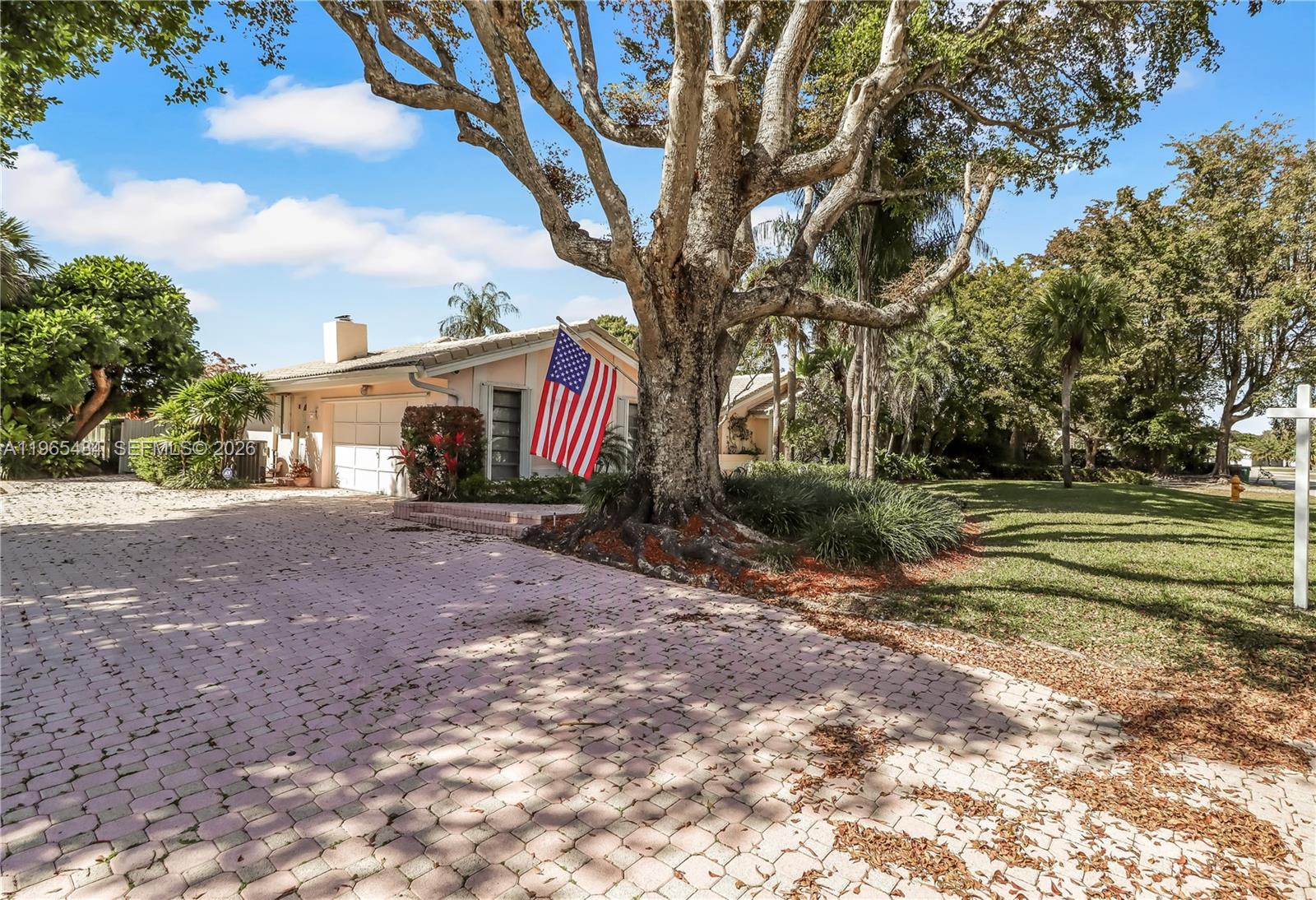 9620 E Calusa Club Dr