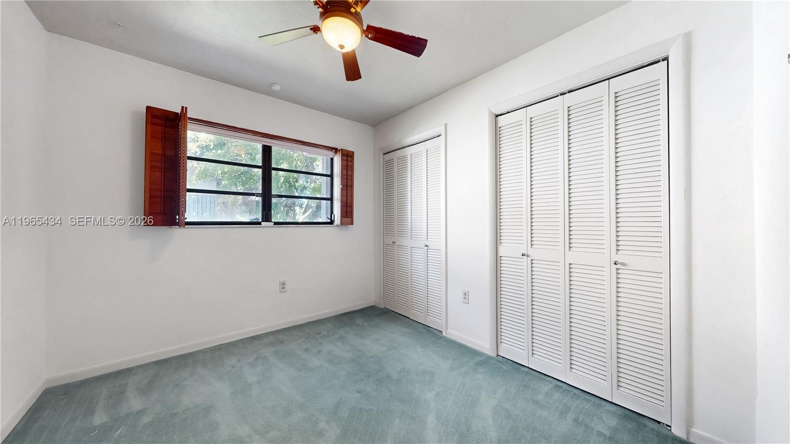 9620 E Calusa Club Dr