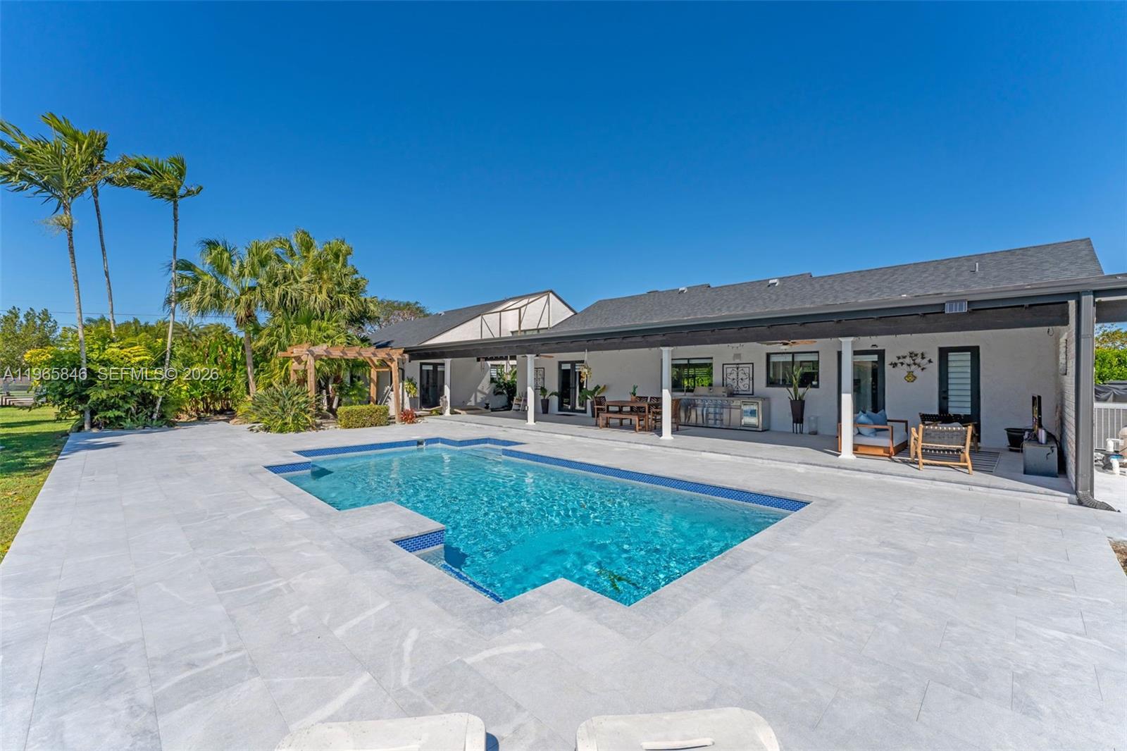 17150 SW 274th St