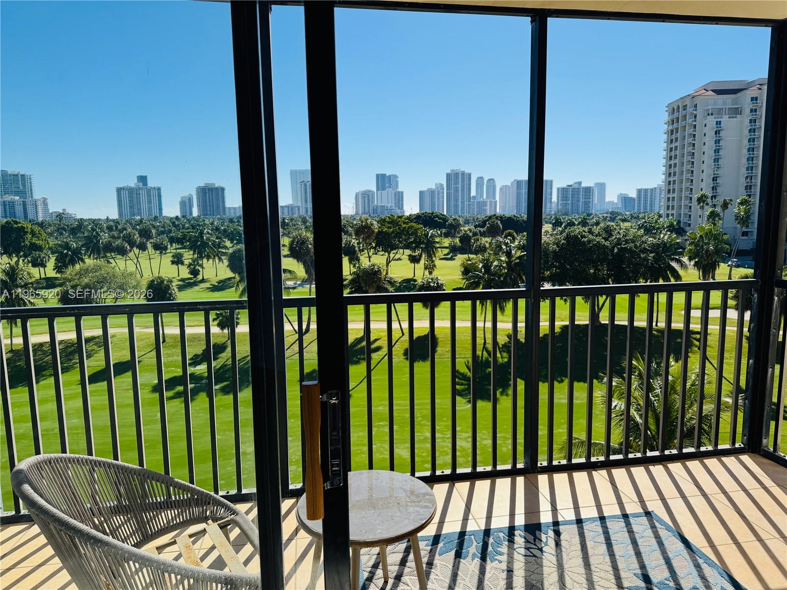 20335 W Country Club Dr # 608