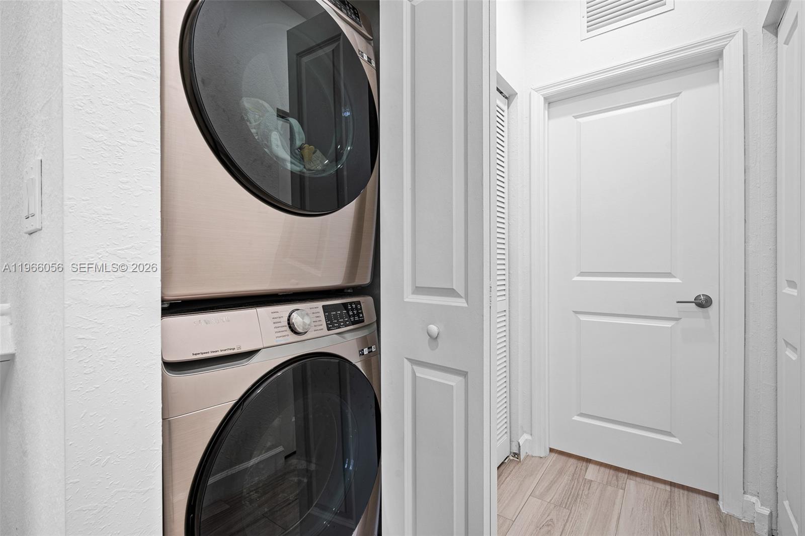 9941 SW 231st Ln # 9941