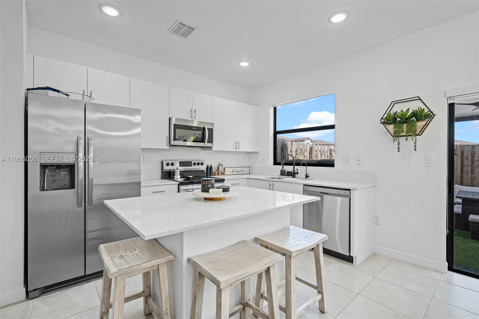 9941 SW 231st Ln # 9941