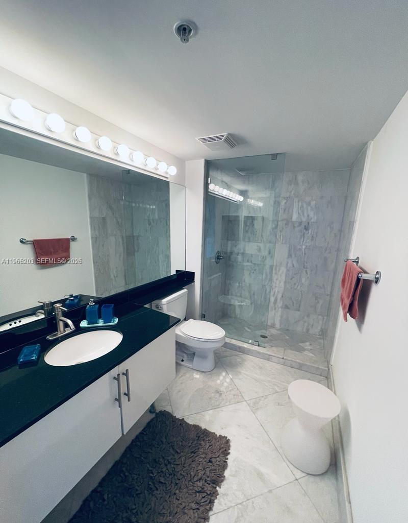 31 SE 5th St # 601