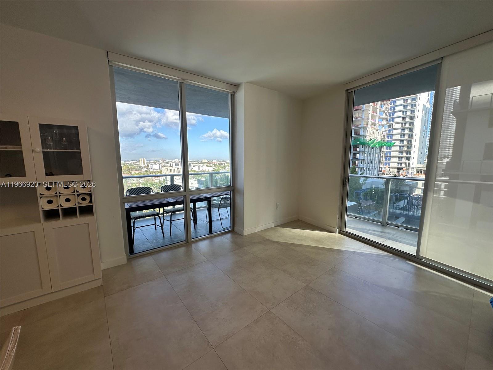 1010 SW 2nd Ave # 1208