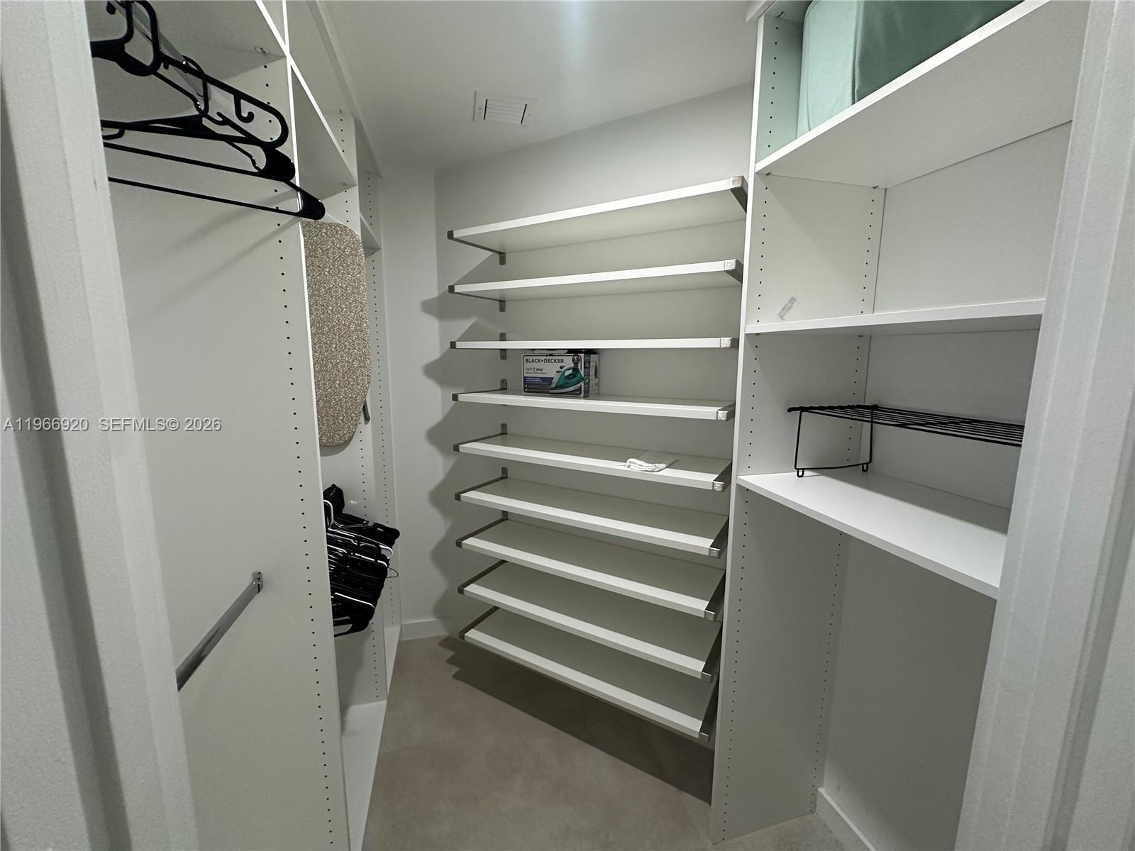 1010 SW 2nd Ave # 1208