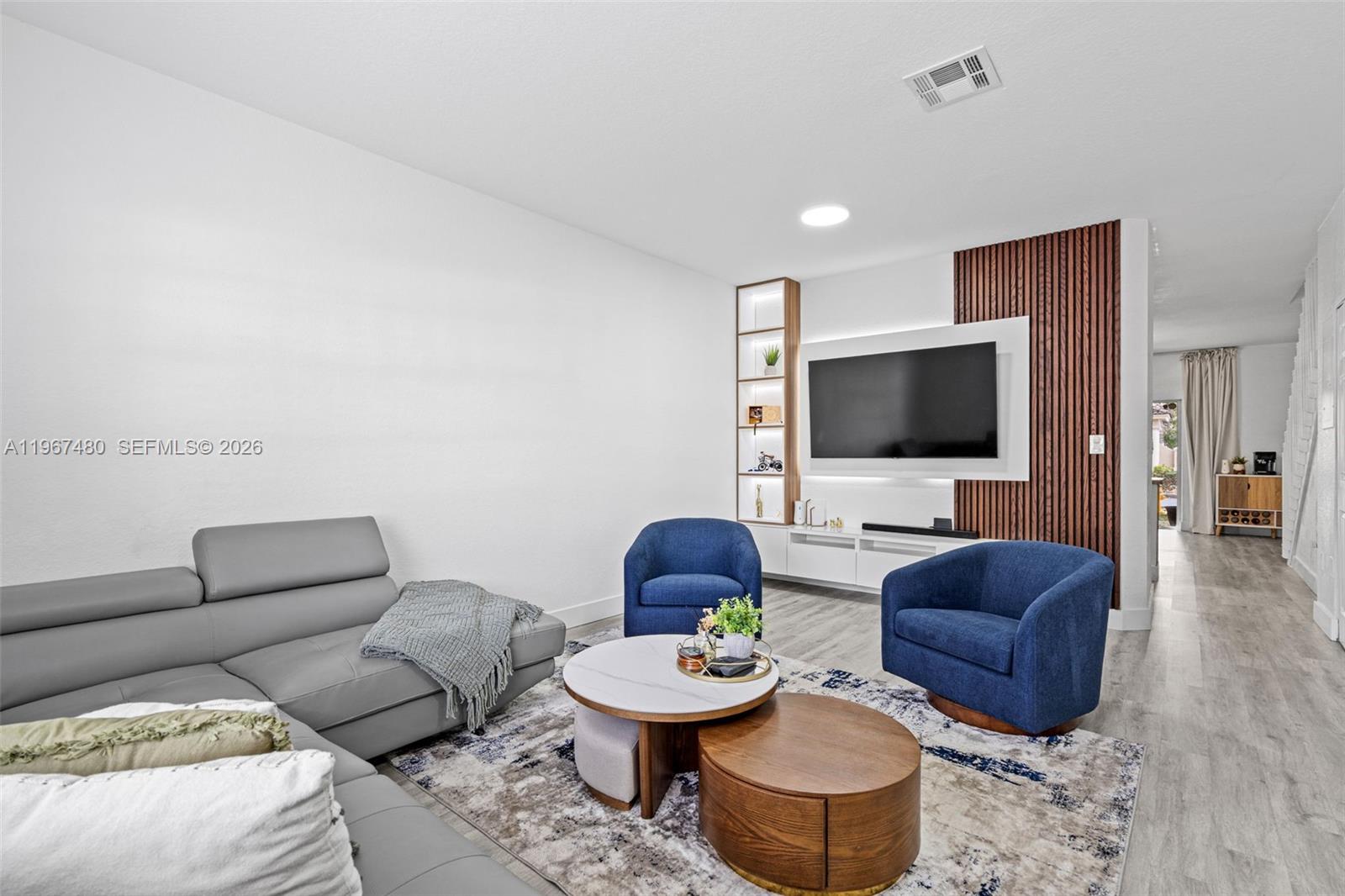 5725 NW 114th Path # 114