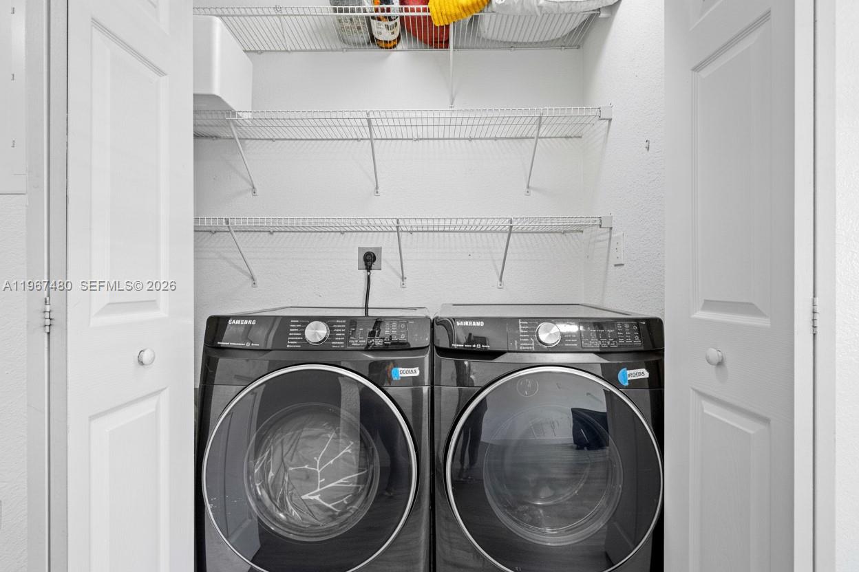 5725 NW 114th Path # 114