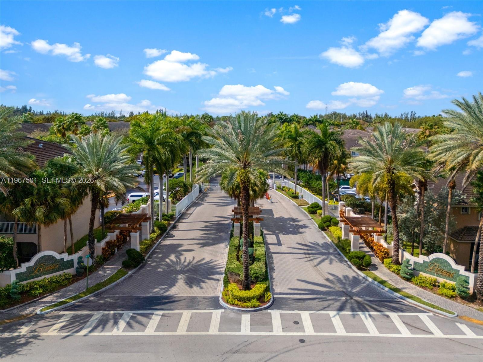 5725 NW 114th Path # 114