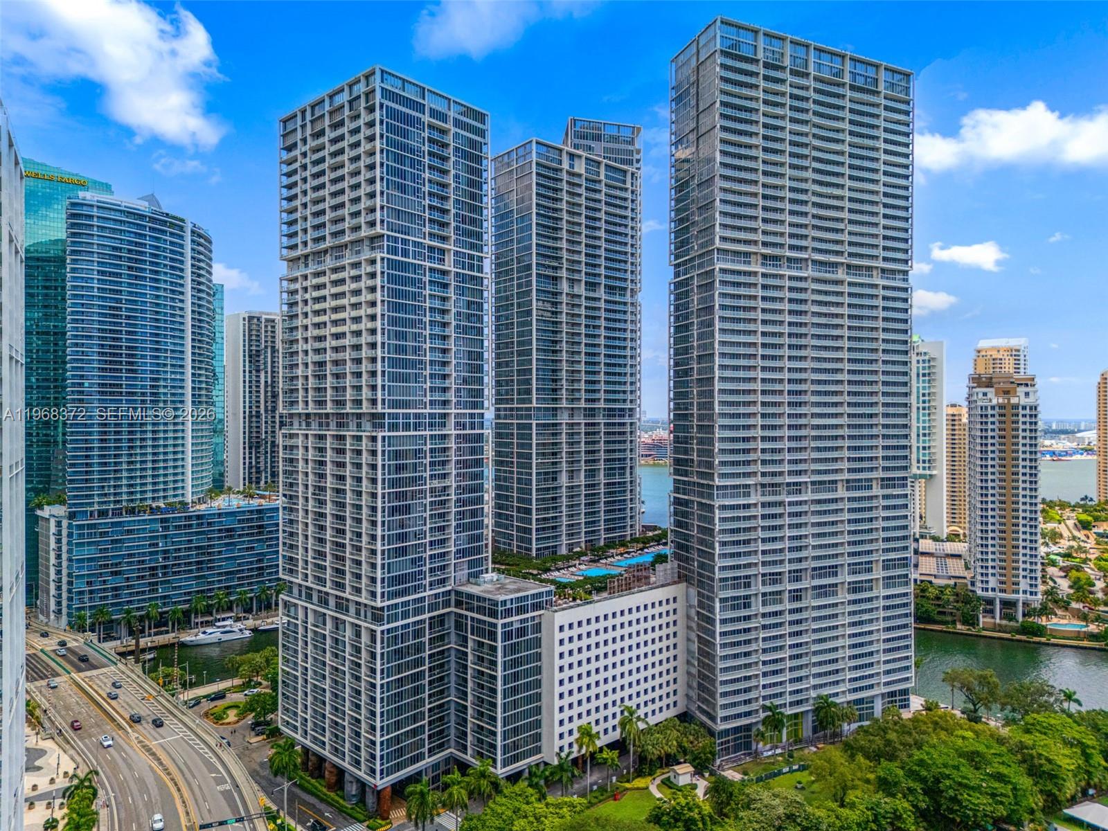 495 Brickell Ave # 905