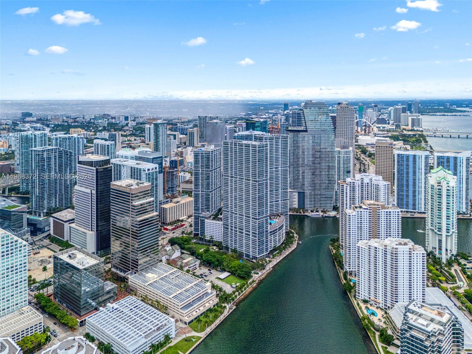 495 Brickell Ave # 905