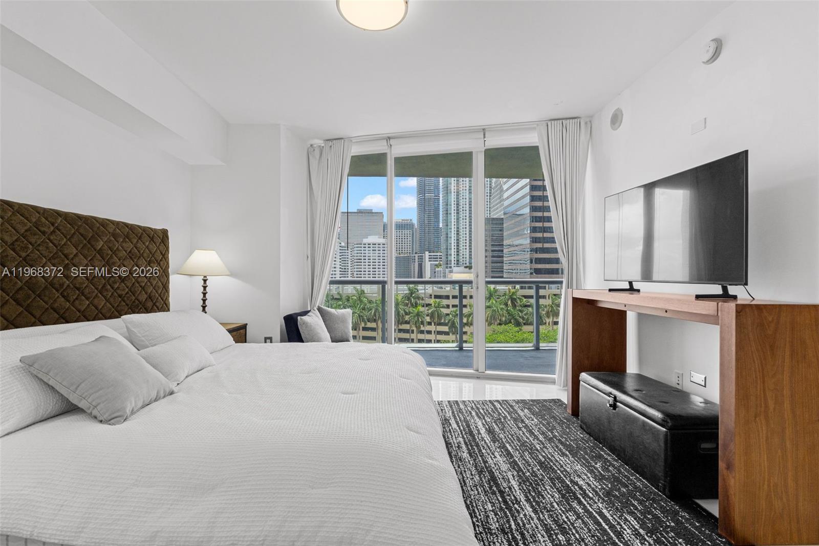 495 Brickell Ave # 905