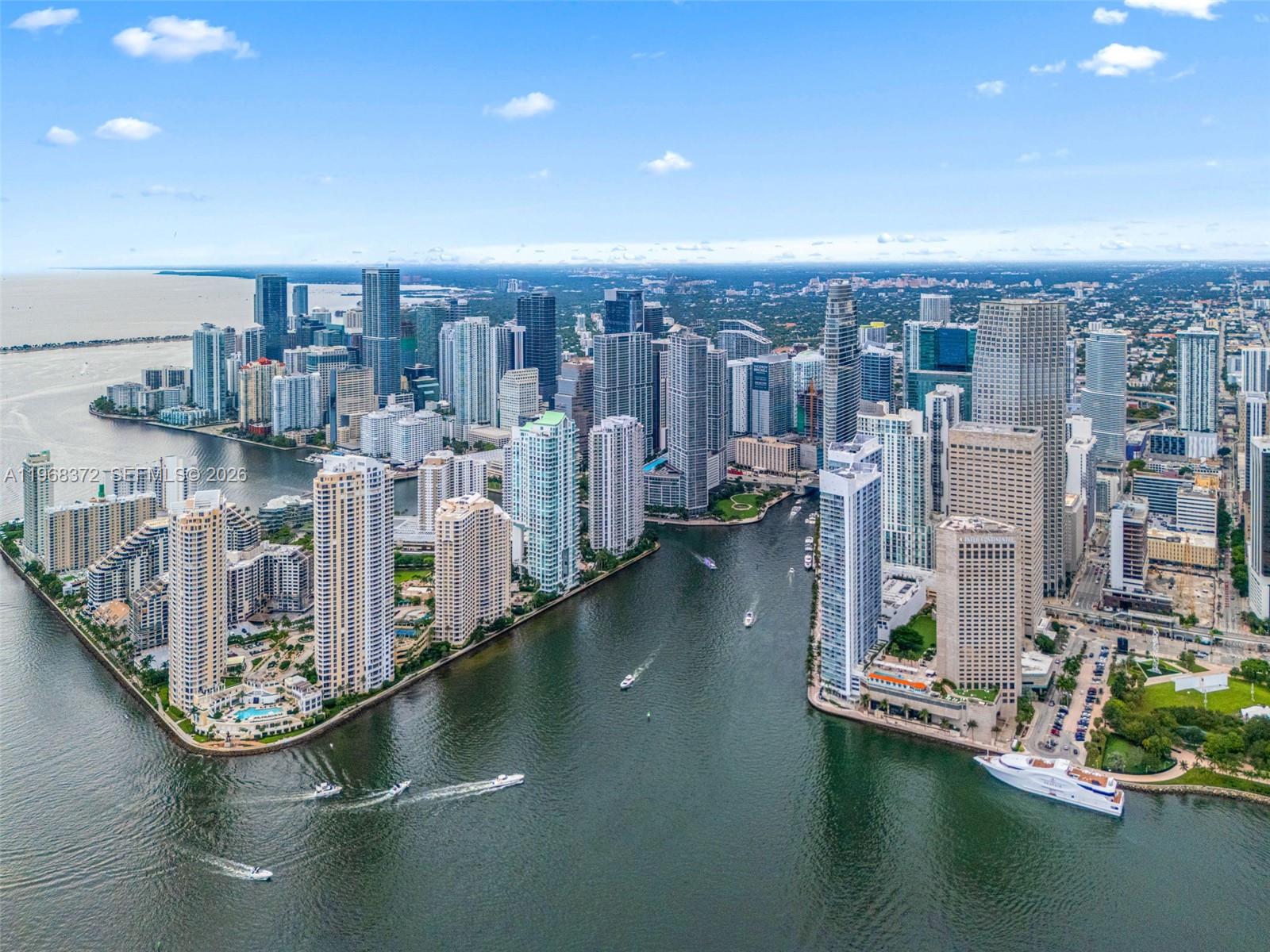 495 Brickell Ave # 905