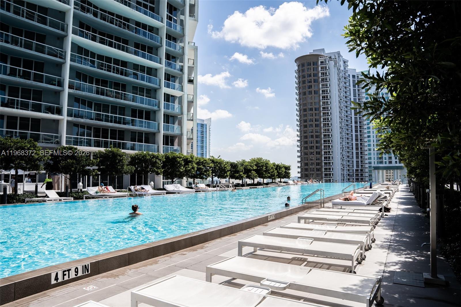 495 Brickell Ave # 905