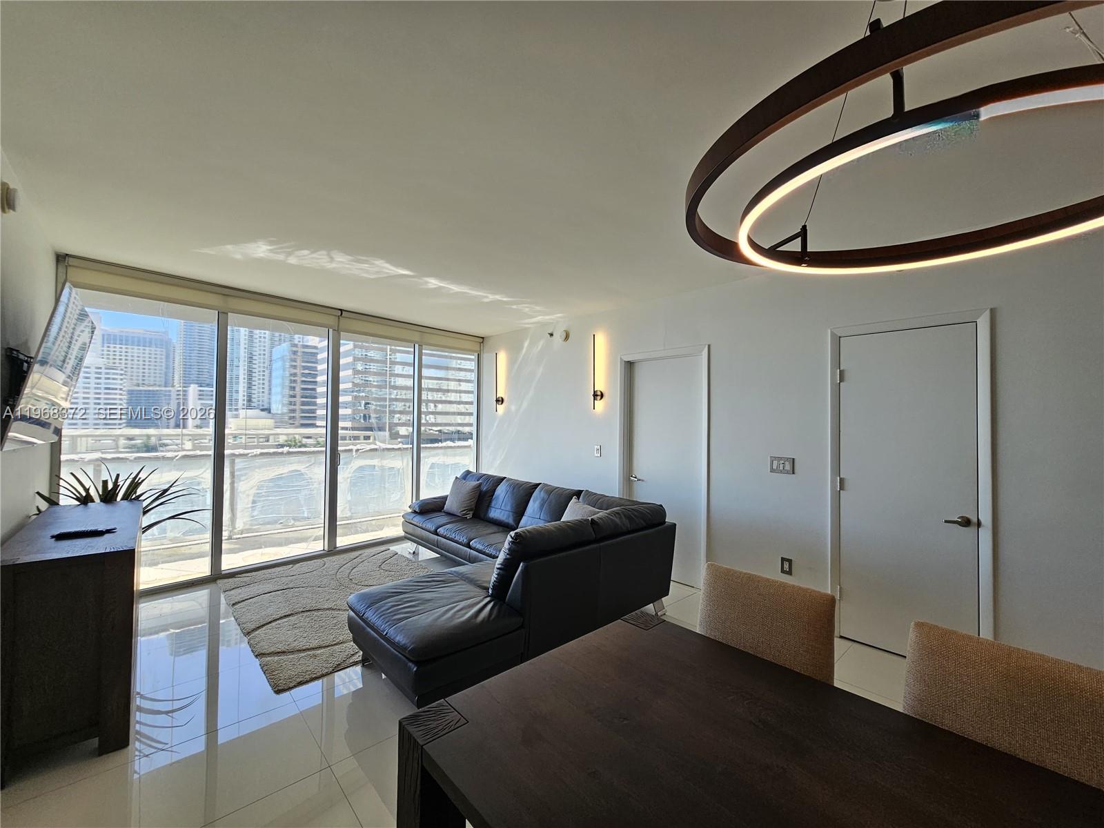 495 Brickell Ave # 905