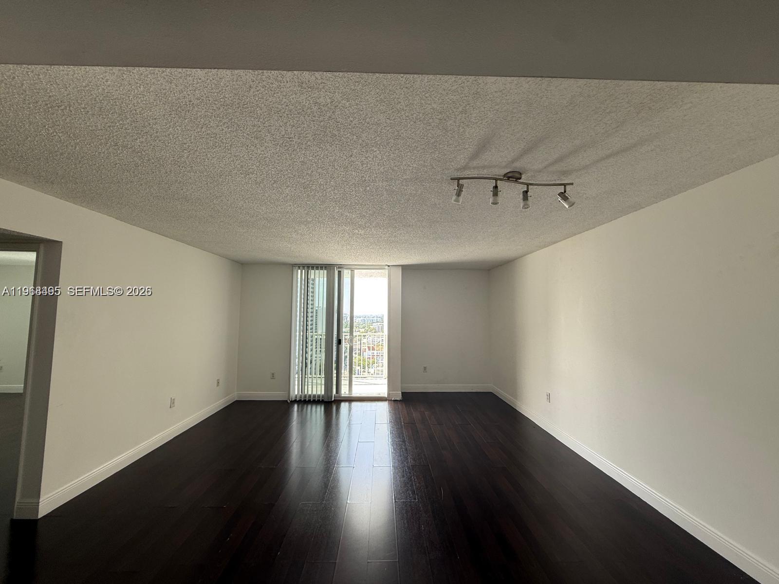 850 N Miami Ave Unit: W-2105