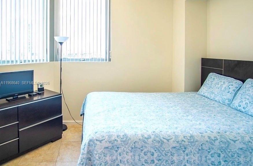 9066 SW 73rd Ct # 806