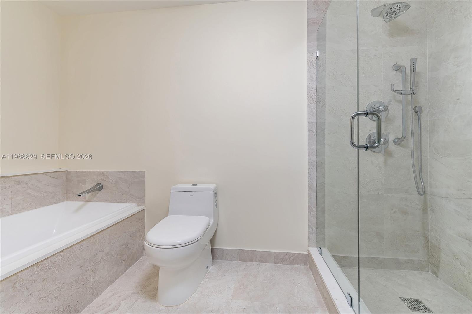 488 NE 18 Street # 1604