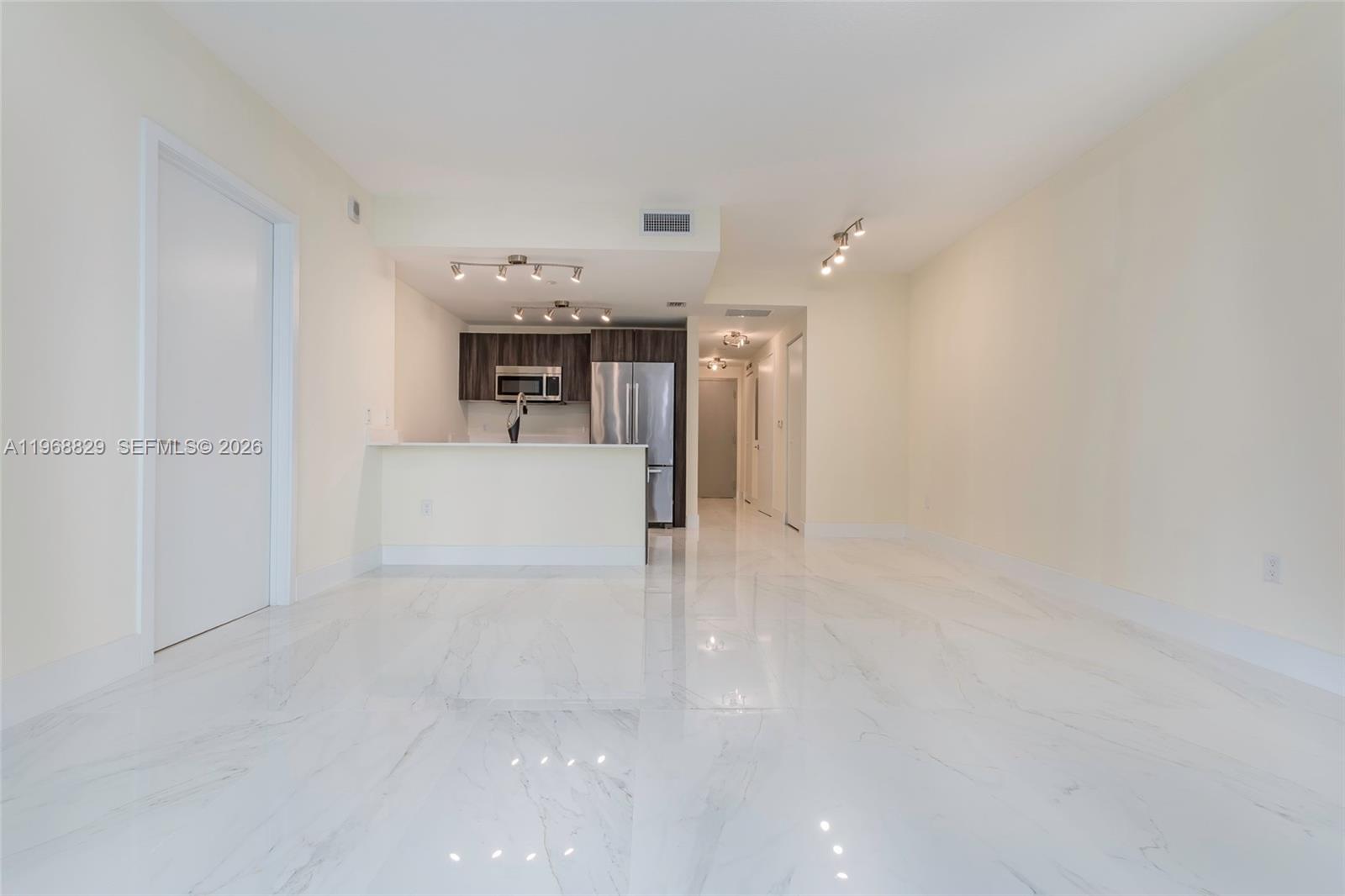 488 NE 18 Street # 1604