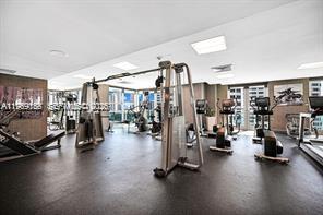 950 Brickell Bay Dr # 3605