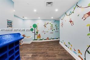 950 Brickell Bay Dr # 3605