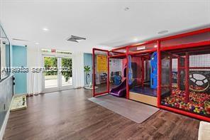 950 Brickell Bay Dr # 3605
