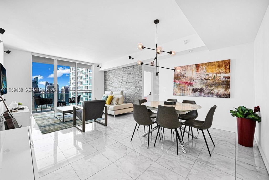 950 Brickell Bay Dr # 3605