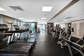 950 Brickell Bay Dr # 3605